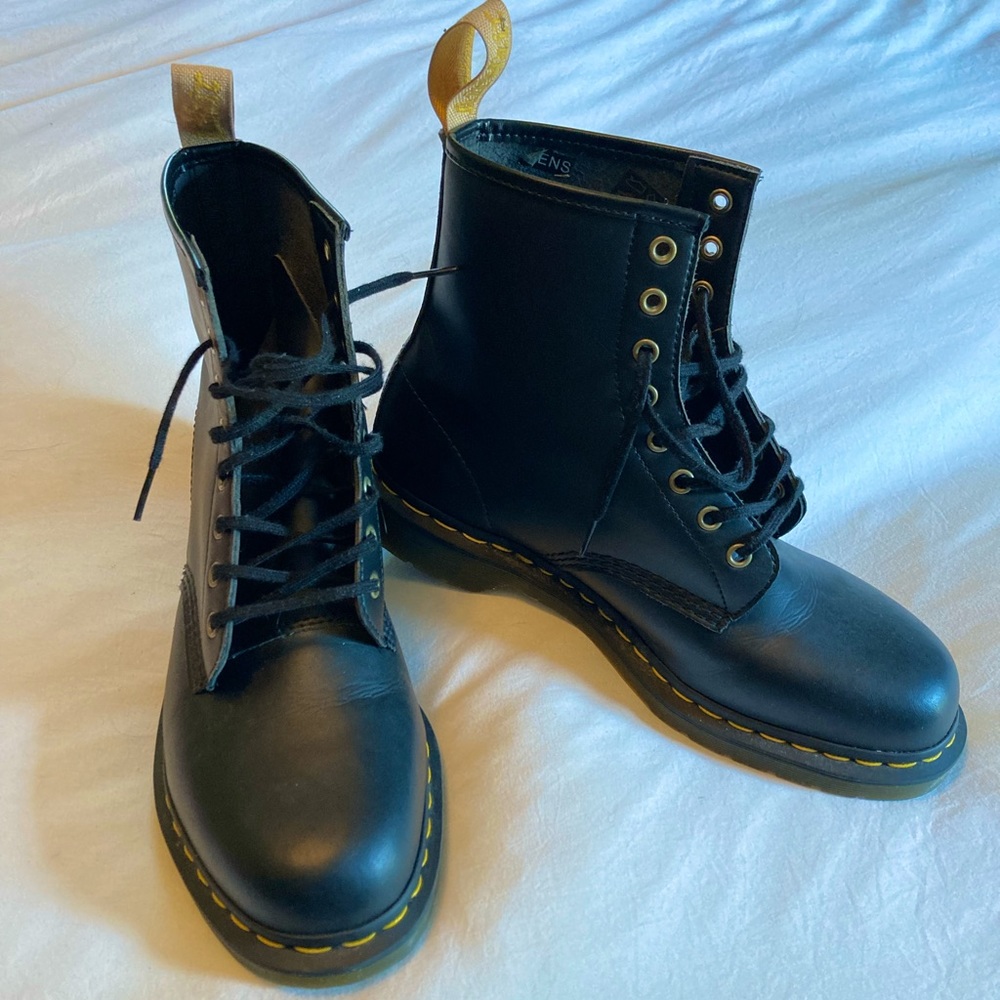 Men’s Vegan Dr. Martens